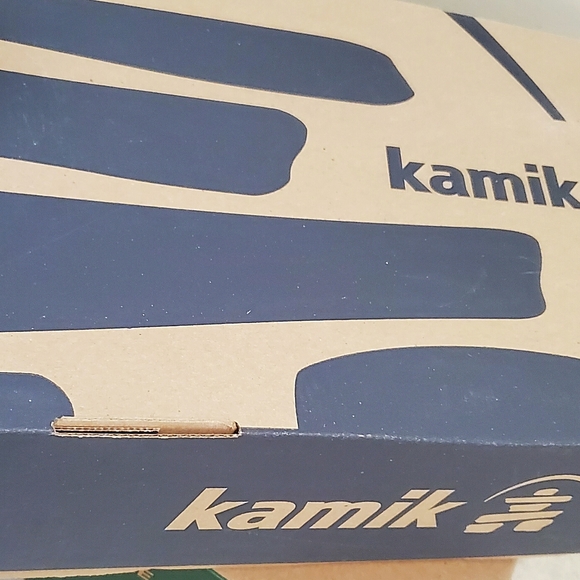 KAMIK Rainboots BNWT 6 - Picture 10 of 12